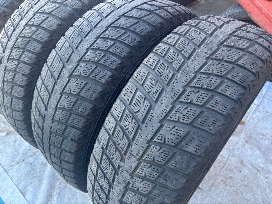 245-70-R16 DEFENDER SPORT=4 штуки всесезонной резины GERMANY 2022