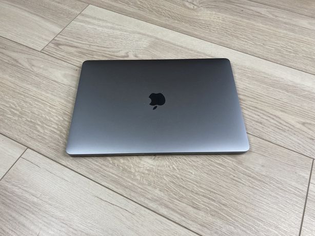 Ноутбук Apple MacBook Pro 13 2016 i7 512gb