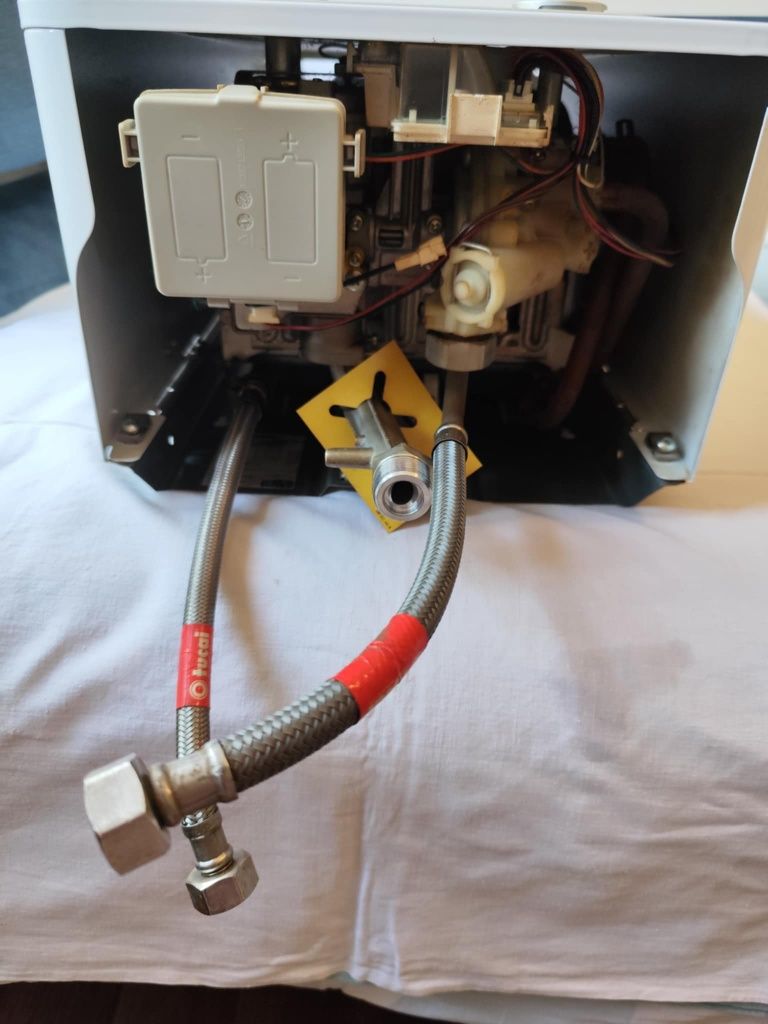 Piecyk gazowy Junkers Hydro 4200 WRD 10-4 kb 23 ju