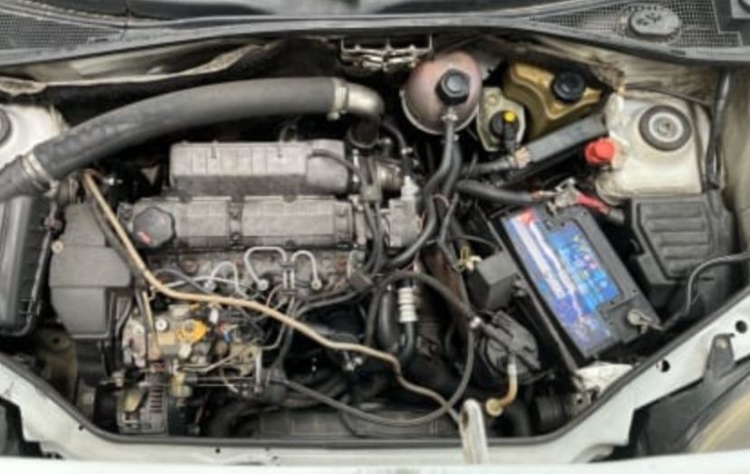 Renault Kangoo 1.9 DCI Turbo versão Longa (Aceita-se Troca por Mota)