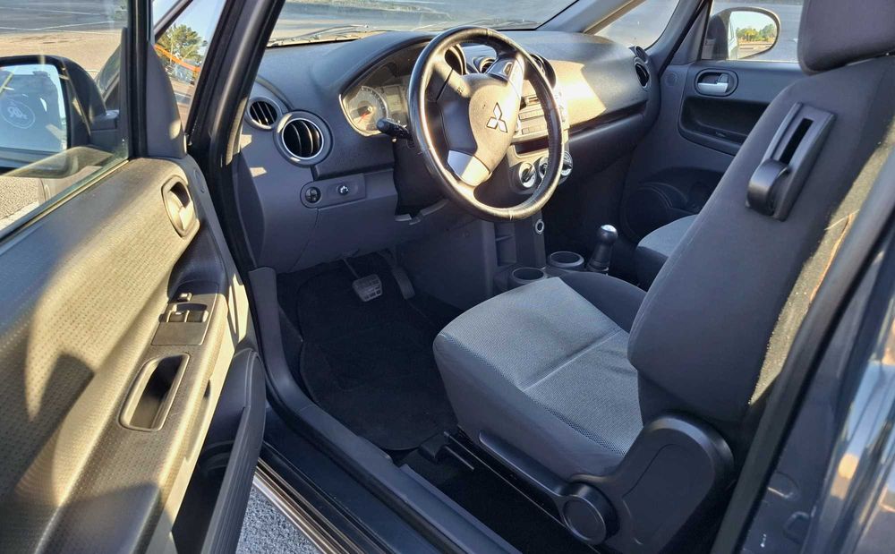 2011 mitsubishi colt 1.3 cz3 caixa automática