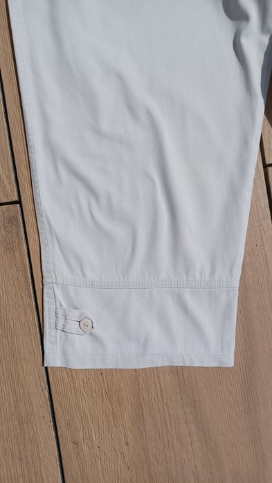 Damskie spodnie 7/8 rozm. 44