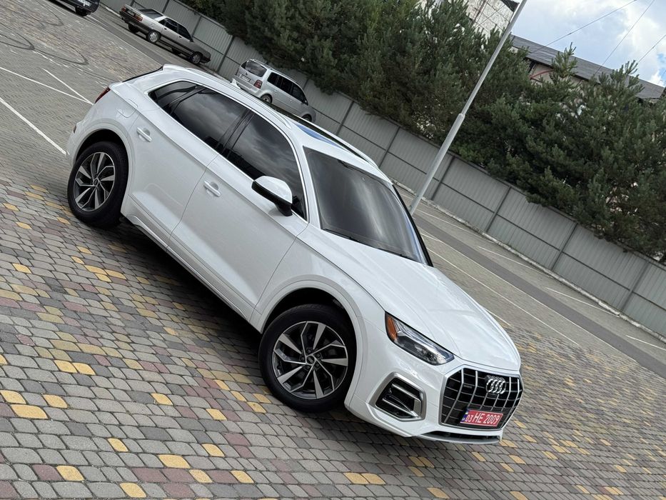 Audi Q5 2021 Свіжопригнана гібрид