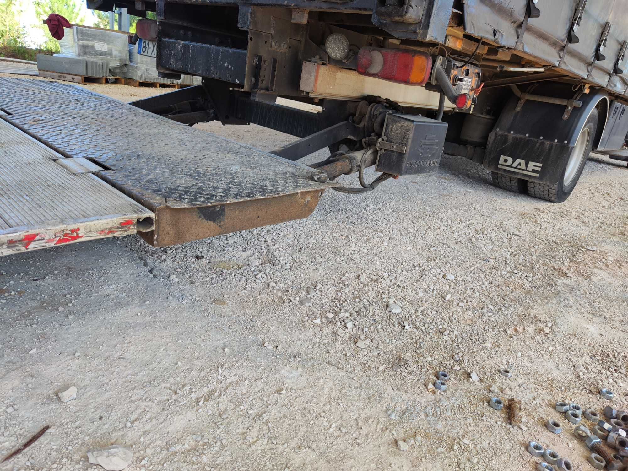 Plataforma Dhollandia 1500KG