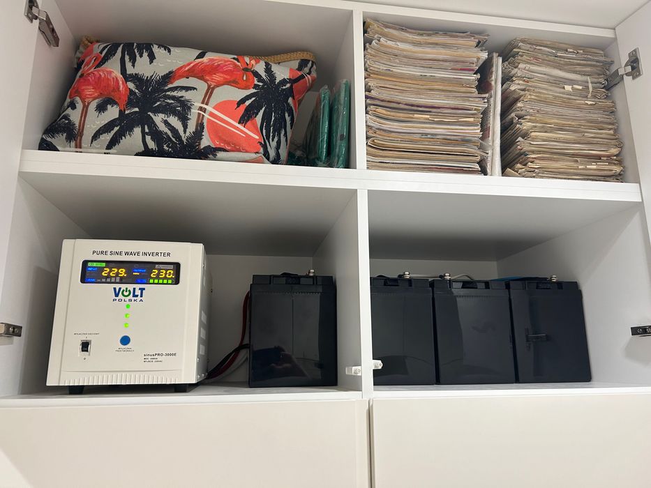 Инвертор Volt Polska SINUS PRO 3000 E 48/230V (2100/3000W)