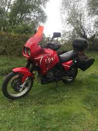 Triumph Tiger 900 T400