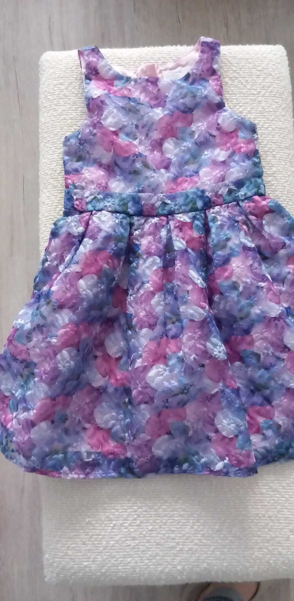 Śliczna sukieneczka Cool Club ze Smyka roz. 110