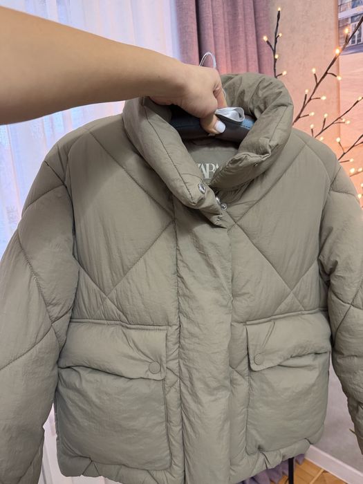 Продам куртку на дівчинку