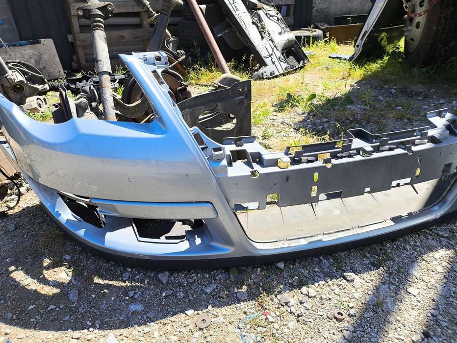 Zderzak przeni lb5m passat B6 VW volkswagen przód kombi sedan