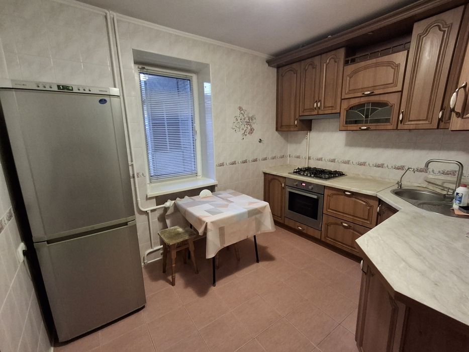 подобово, 4кім. квартира, бульвар Шевченка