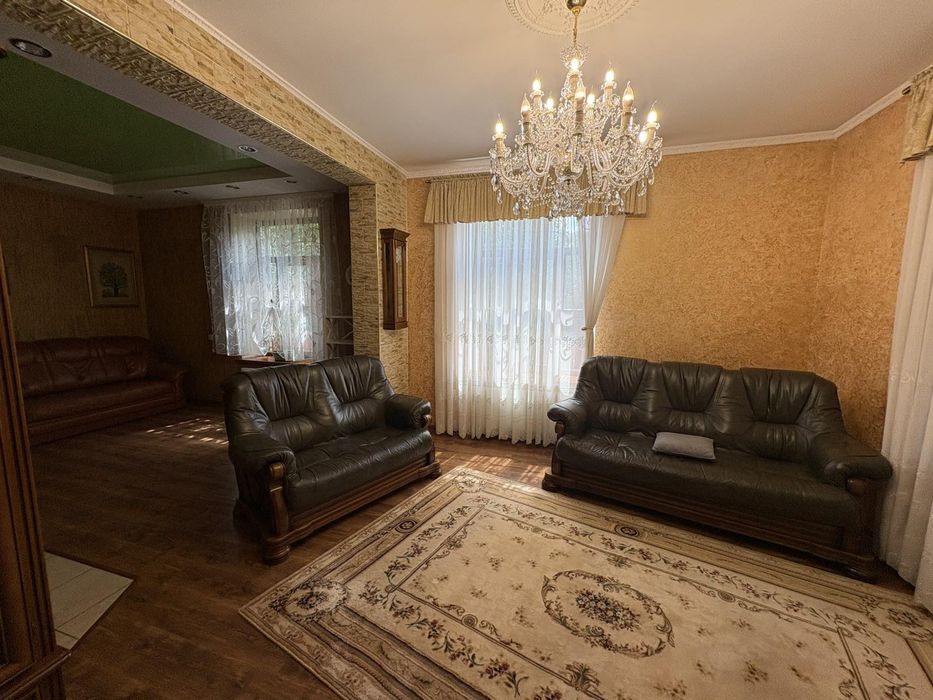 Окремий будинок район Епіцентру