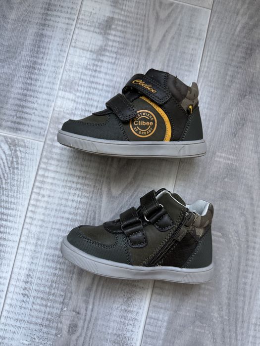 Чобітки дитячі 22 розмір.