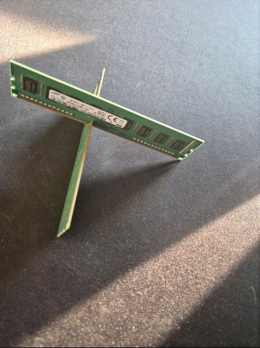 Processor and RAM64169647317505123