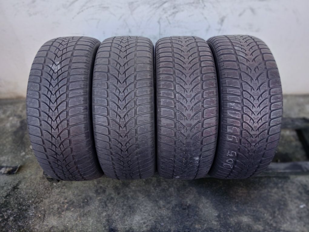 Шини Dunlop 205 55 R 16 4шт Зима (0323) Резина