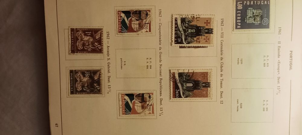 Vendo coleção dê selos antigos