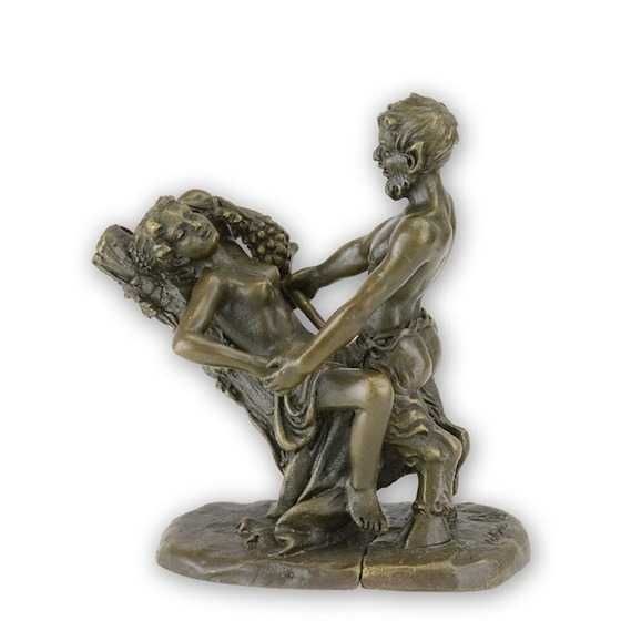 Para erotycznych rzeźb z brązu – SATYR Z KOBIETĄ