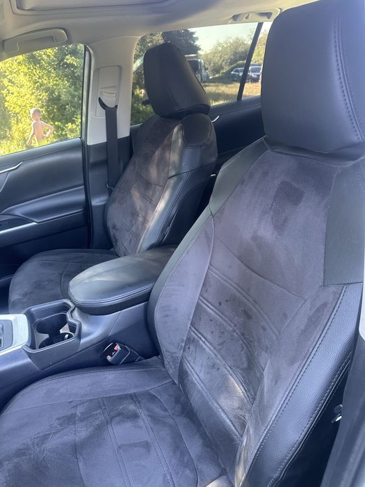 Тойота RAV 4 бензин 2.5