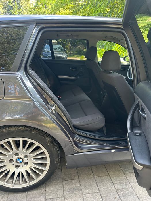 BMW 320d e91 2007r automat