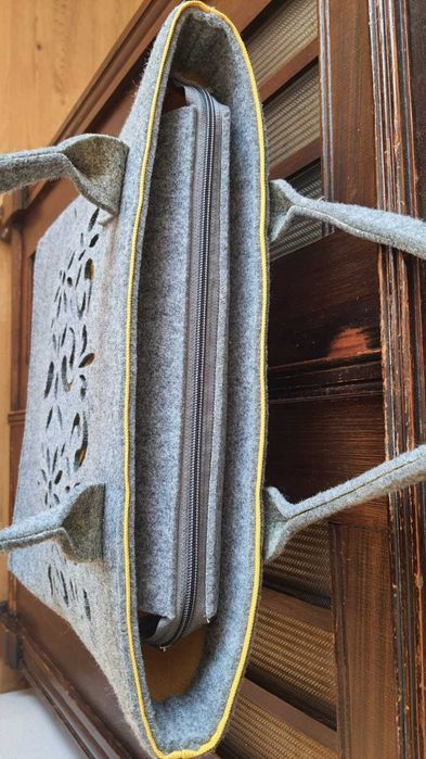 Damska torba filcowa