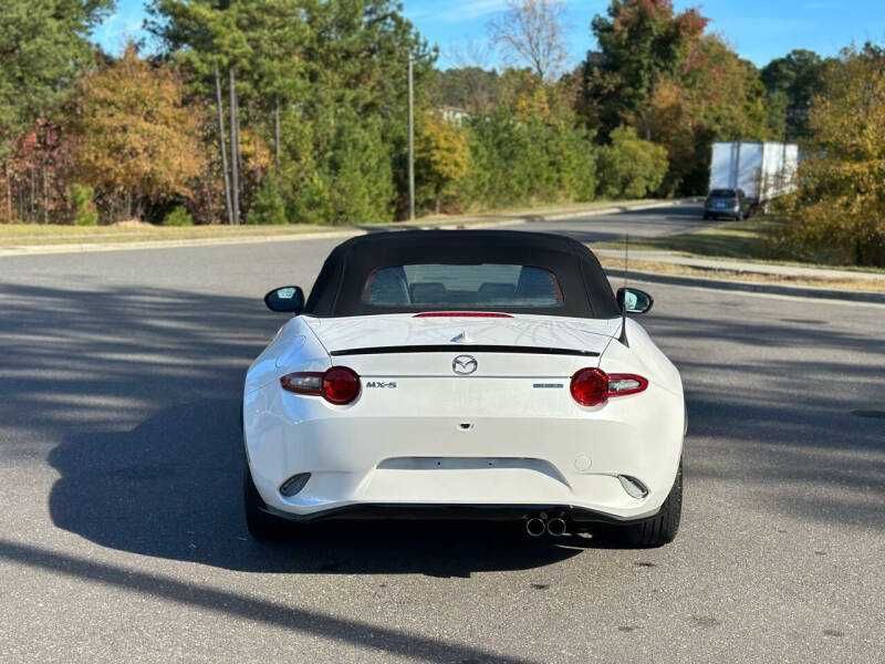 2023 Mazda MX-5 Miata