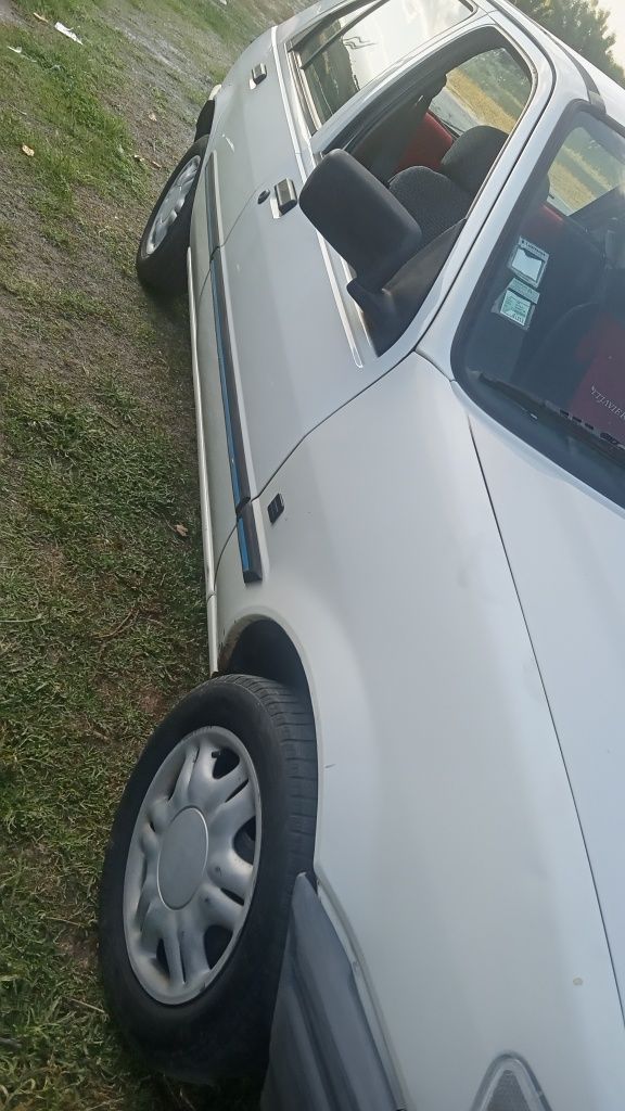Troc Ford Fiesta em bom estado