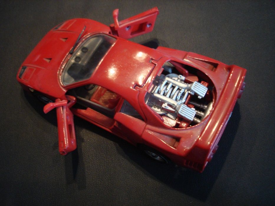 Miniaturas Ferraris de coleção