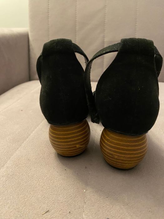 Buty na fajny obcasie rozm 37