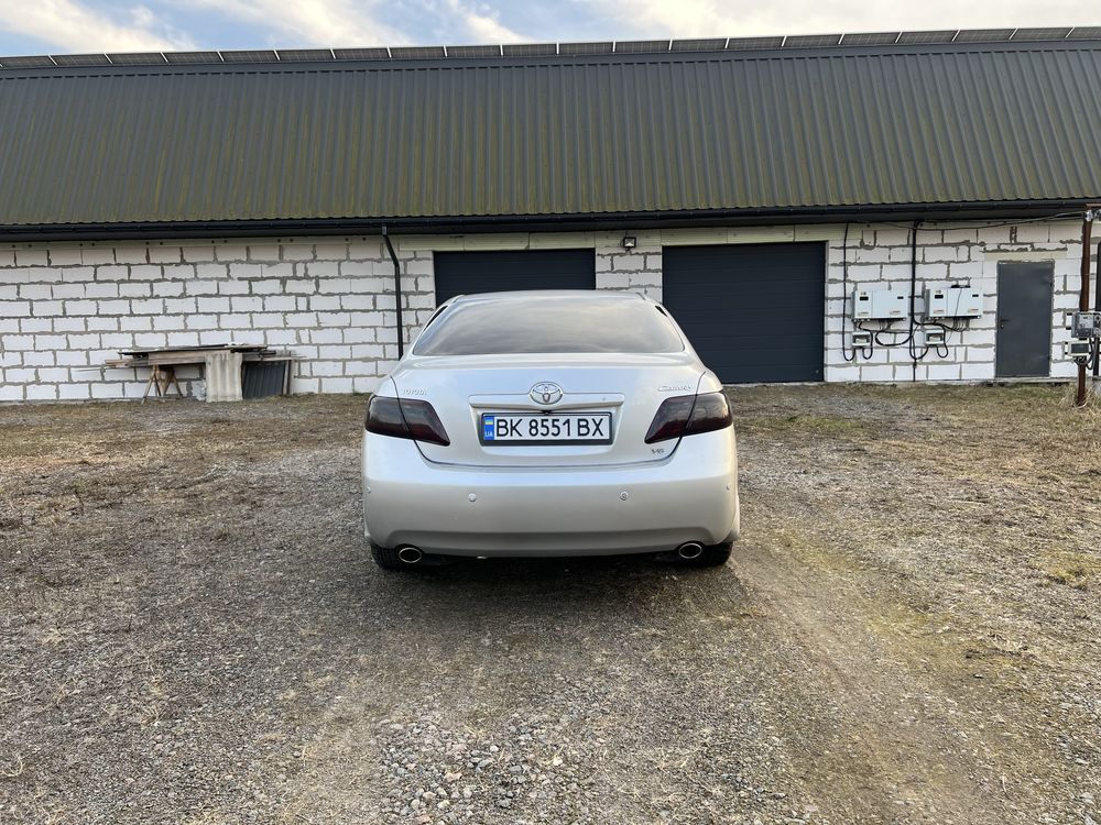 Toyota camry 3.5 2008 рік