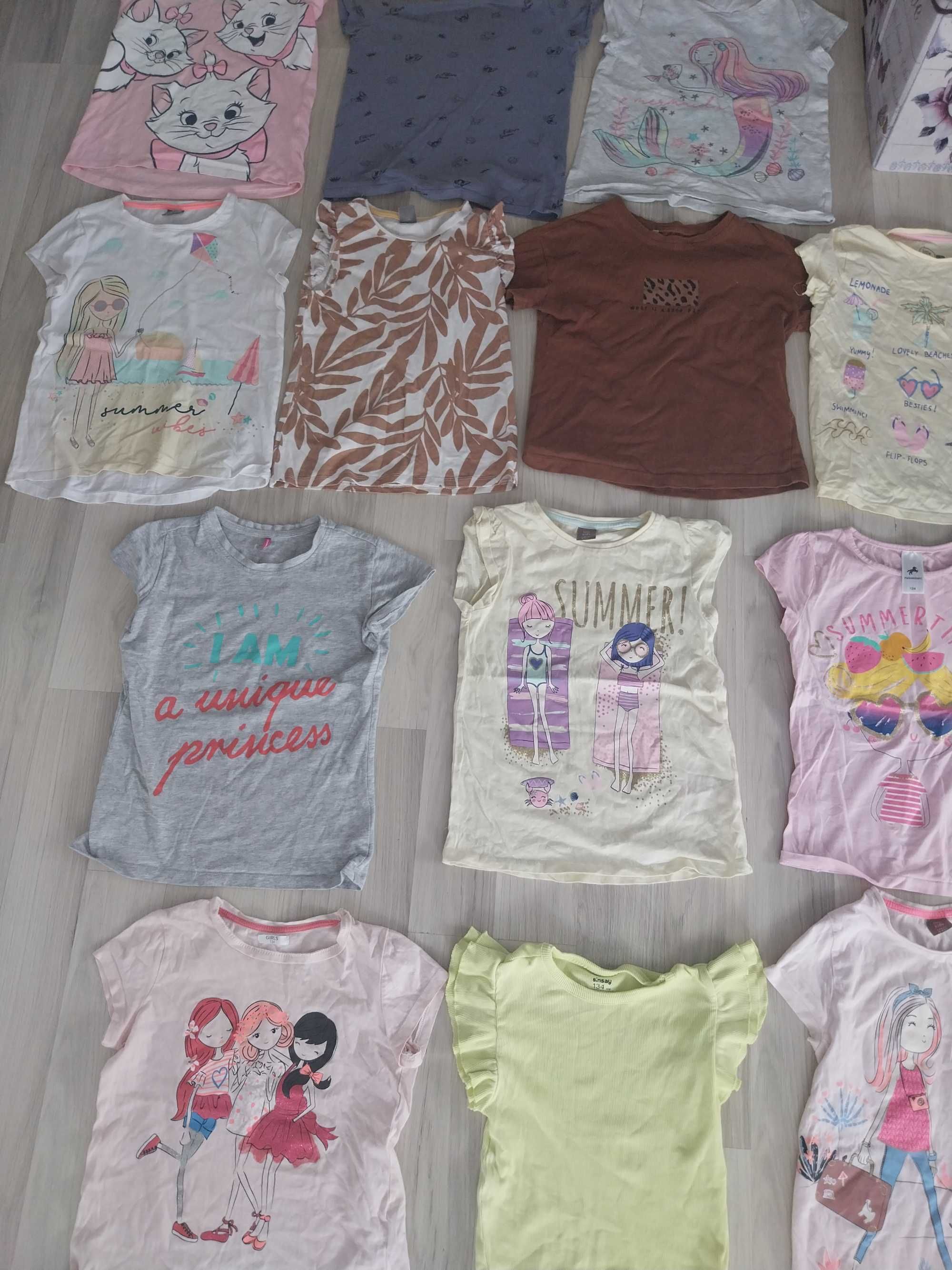 Zestaw koszulki t-shirt krótki rękaw rozmiar 134 dziewczynka
