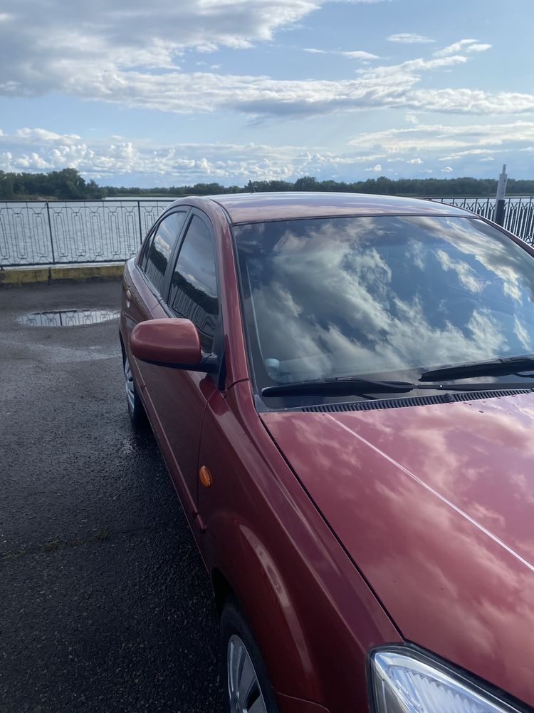 Kia rio 2 2011 року