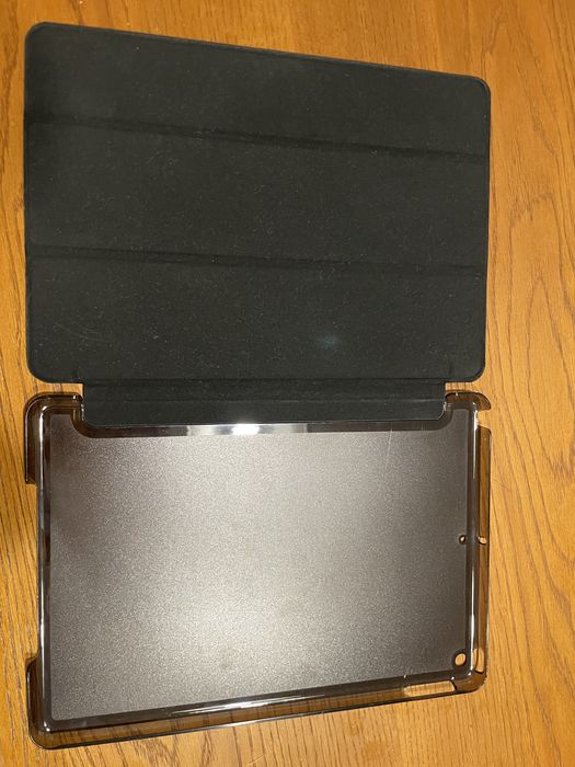Vendo Capa preta para iPad