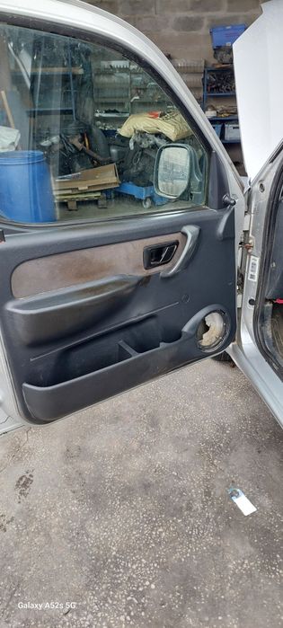 Para peças CITROEN BERLINGO 2.0 HDI ano2004 boa mecânica