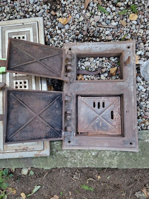 Drzwiczki od pieca kaflowego