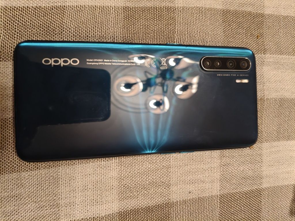 Oppo A91  8/128 niebieski.