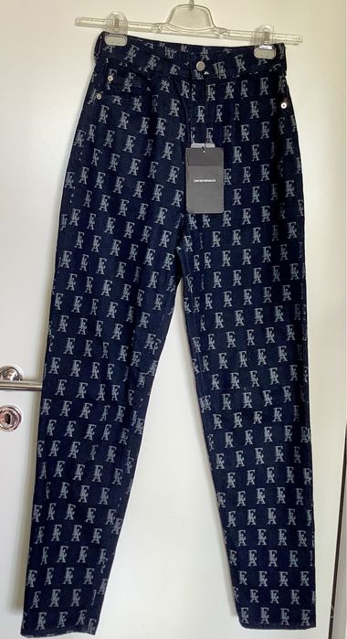 Jeansy Emporio Armani  z elastanem, c.granat, logowane,wysoki stan, 28