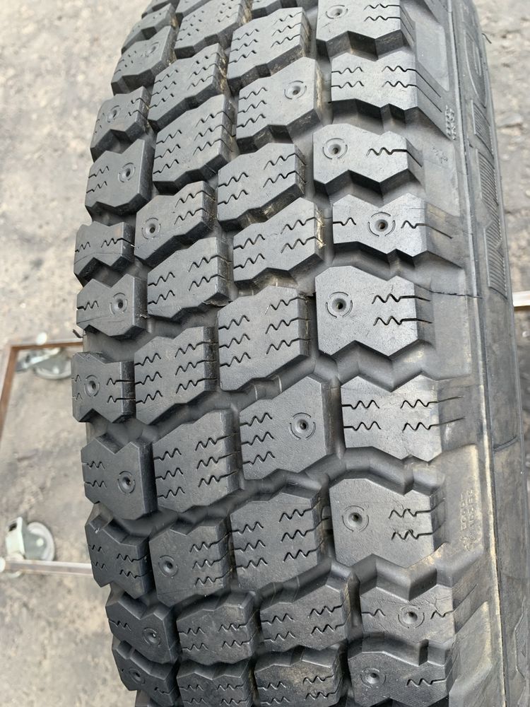 Шина 1 шт 205 R16 Michelin 10 мм 205 80 16