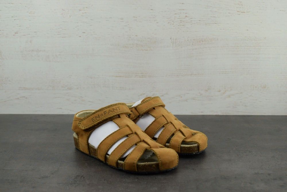 Кожаные сандалии En Fant. размер 30