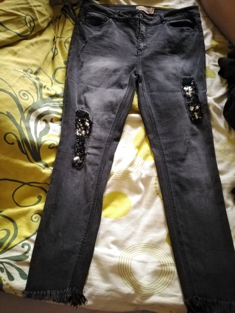 Spodnie jeans damskie 42