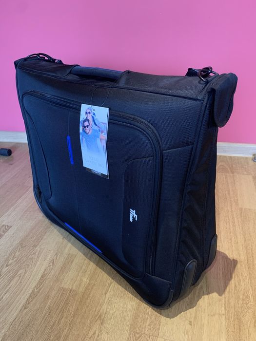 Pokrowiec na garnitur Longerre