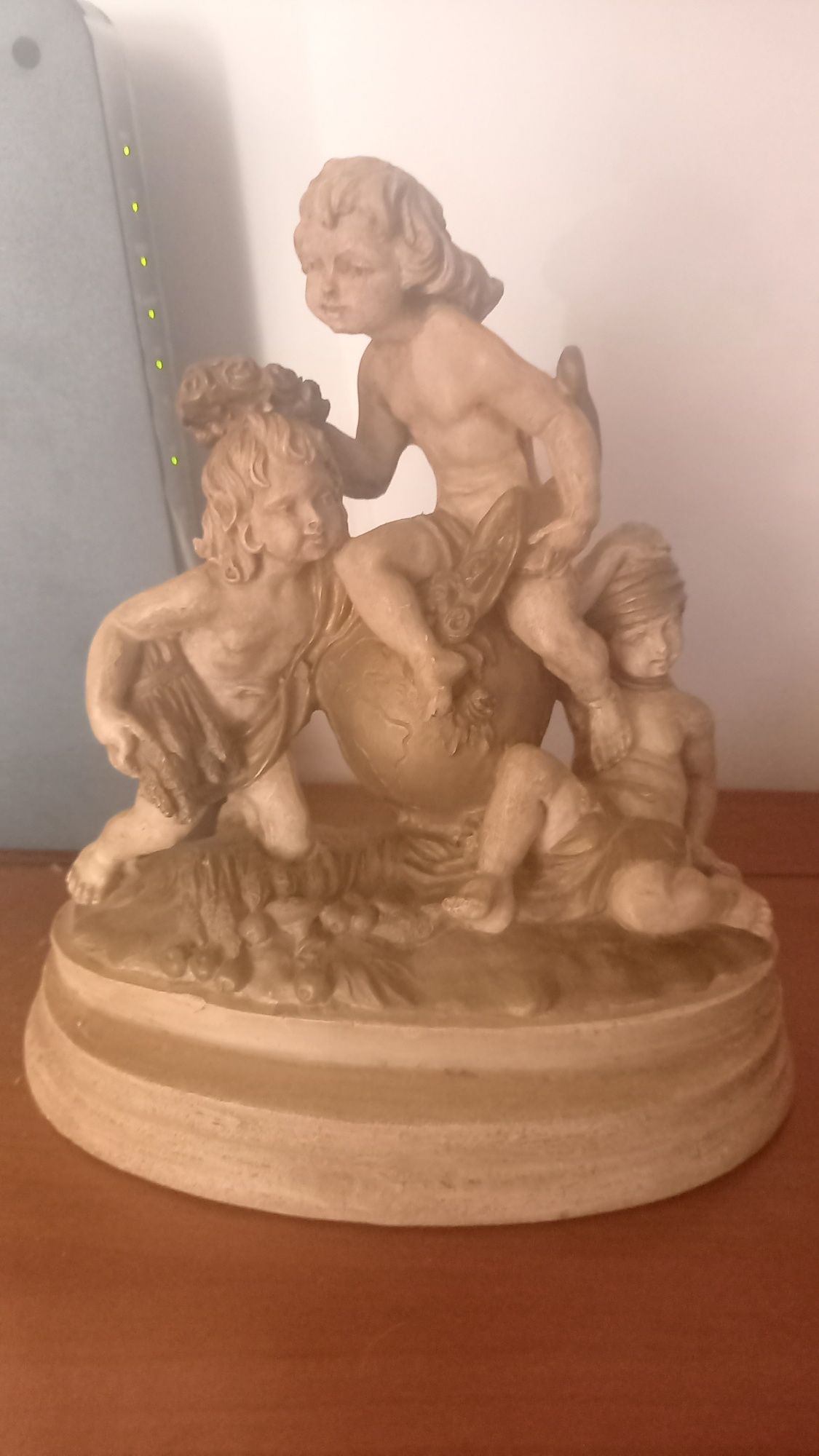 Estatueta 3 anjos