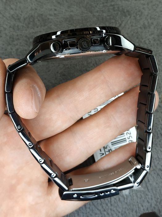 Годинник  Casio Edifice EFV-610DC-1A Оригінал Гарантія