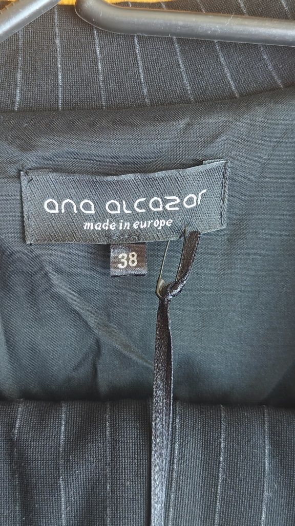 Nowy garnitur damski marynarka spodnie Ana Alcazar 38 czarny