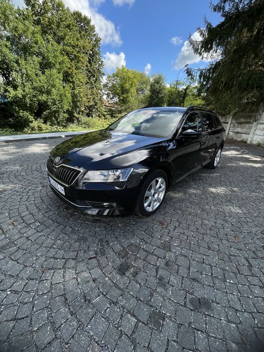 Продам Skoda Superb 2017 2.0 TDI щойно обслужена!