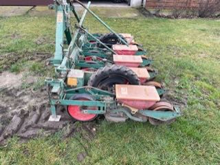 Siewnik do buraków Monozentra , Kleine