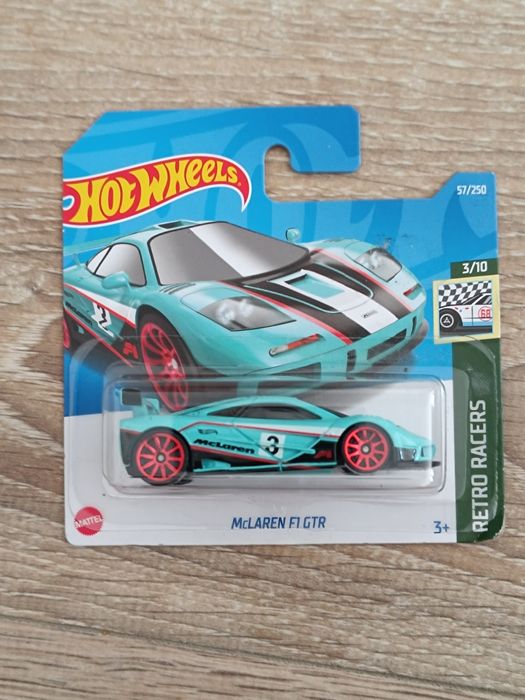 Miniaturas - Hot Whells 1/64