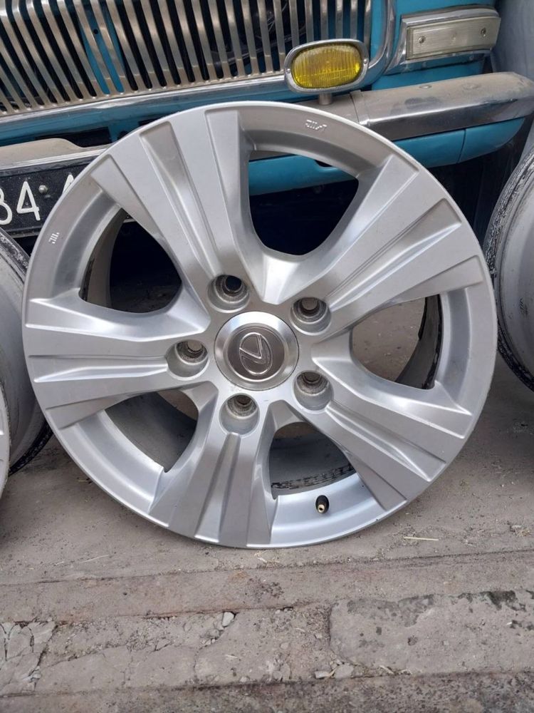 Комплект дисків Lexus 570 / Toyota Lend Cruiser-200. Оригинал R18