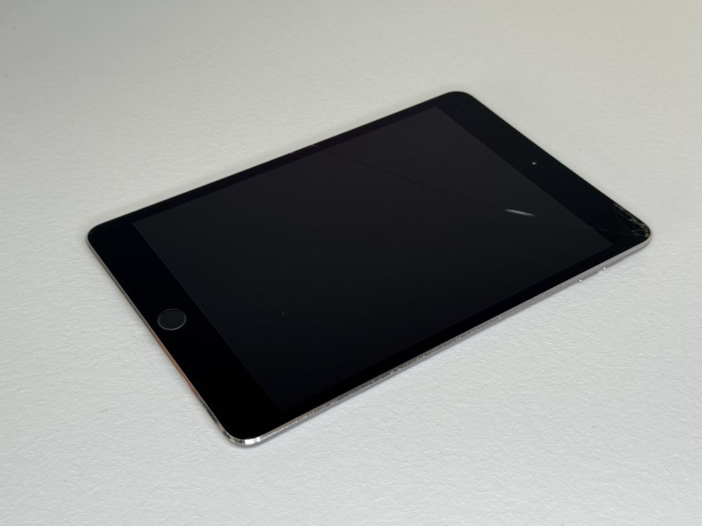 iPad mini 4 64GB (A1550) - Cellular (LTE) - pęknięty - faktura VAT 23%
