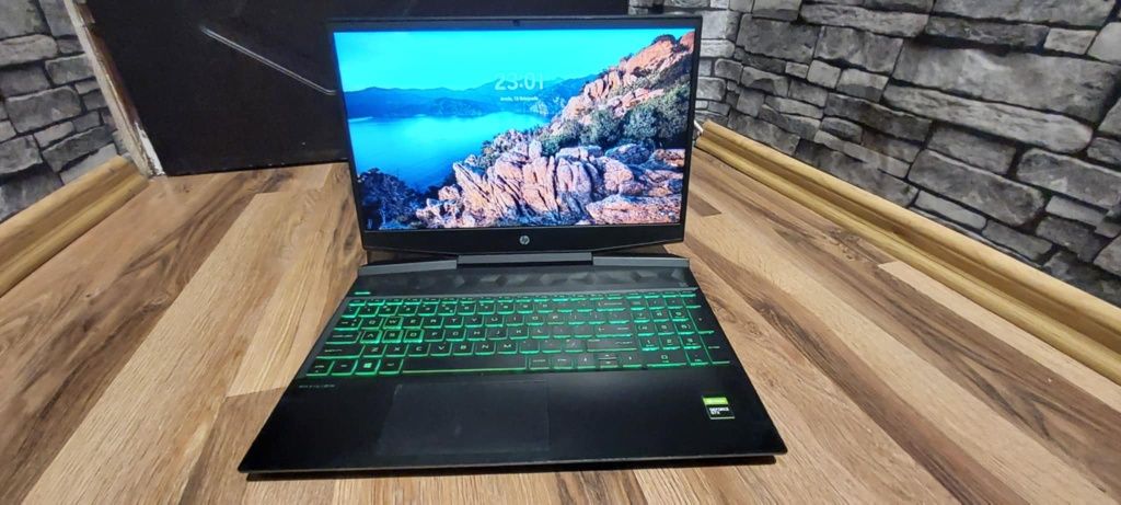 Laptop HP Pavilion Gaming 15-dk 1043nw 32gb ram grafika gtx 1660 6gb