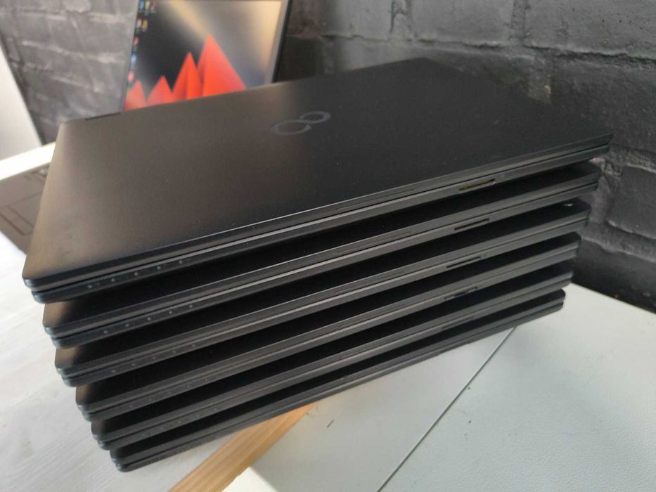 Швидкий Fujitsu LIFEBOOK E548 - оплата ФОП, ТОВ, ПДВ