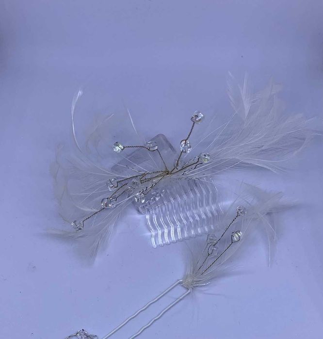 ręcznie robiony zestaw ślubny grzebyk wsuwka piórka kryształki delikat